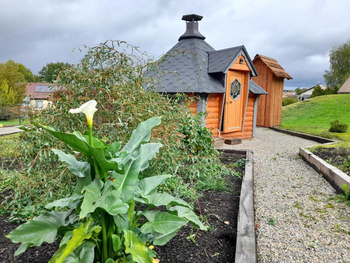 Adorable Chalet Pouligney-Lusans Bagian luar foto